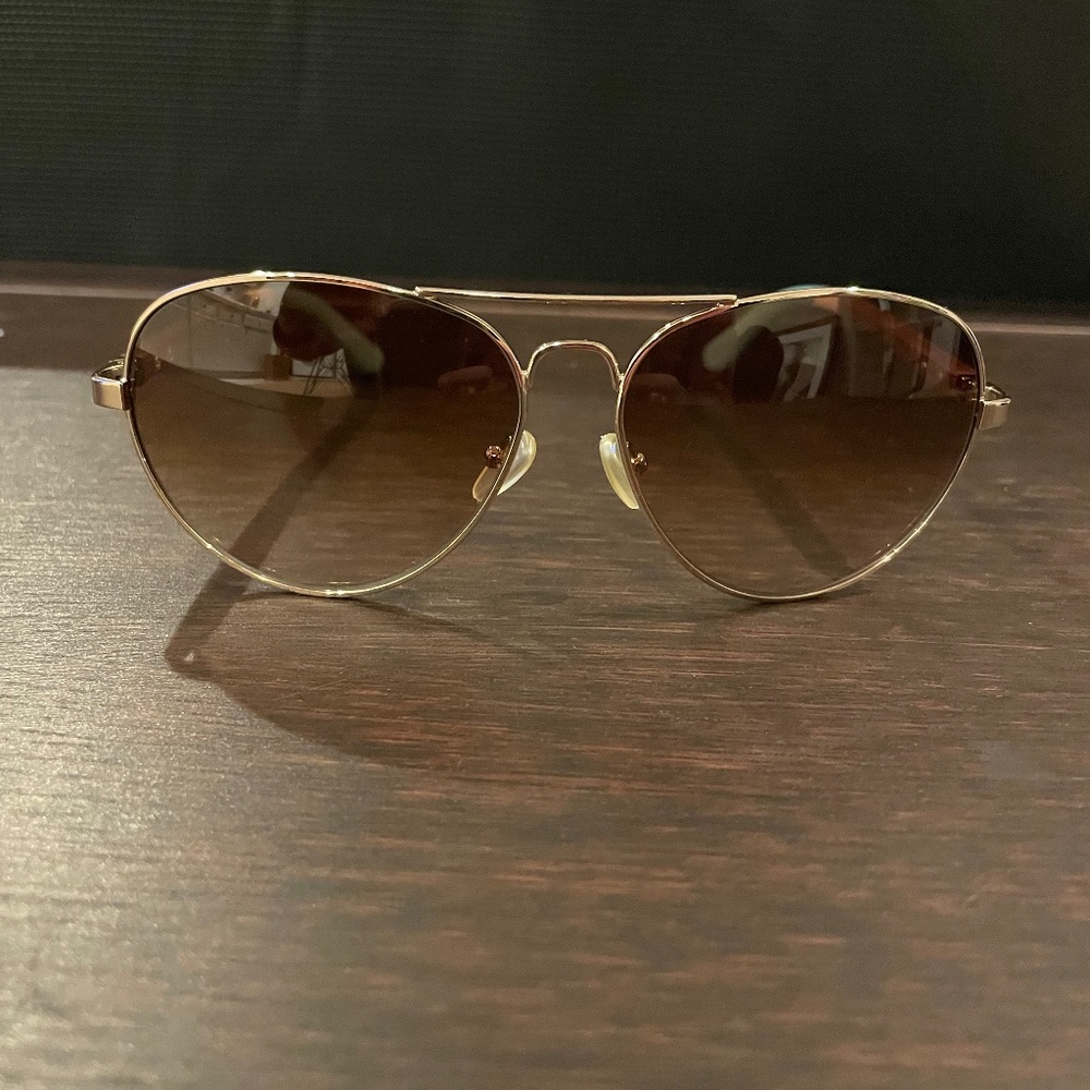Toms Aviator Style Sunglasses